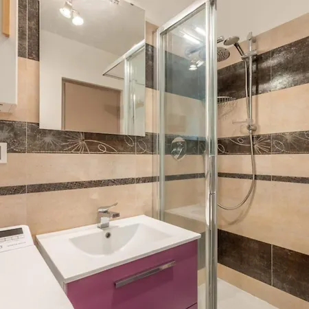 Apartment Charming City-centre - Mont Blanc View Chamonix